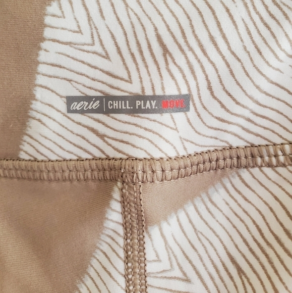 NWT Aerie Printed High Rise Chill. Play. Move.  7/8 Leggings size XS - Picture 7 of 8
